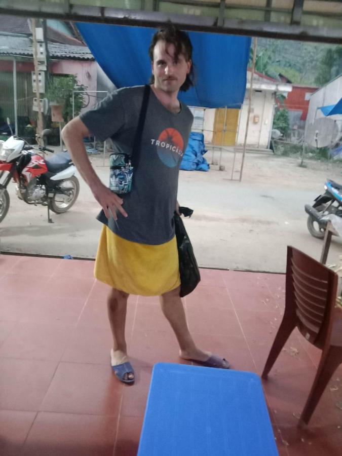 Du Gia - Tay Homestay Làng Cac Kamer foto