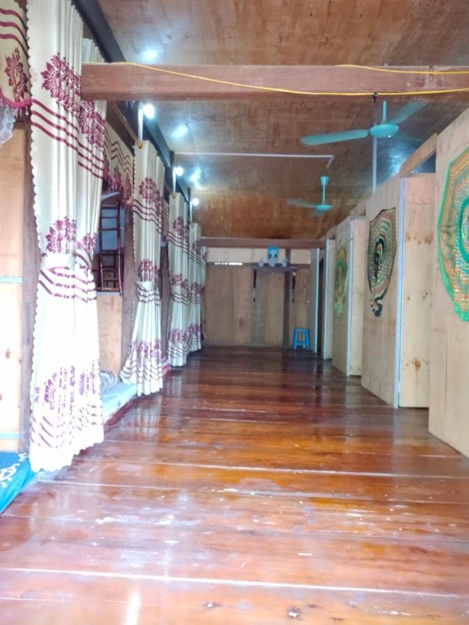Du Gia - Tay Homestay Làng Cac Buitenkant foto