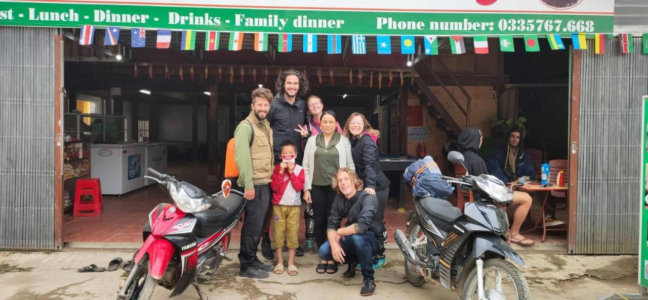 Du Gia - Tay Homestay Làng Cac Buitenkant foto